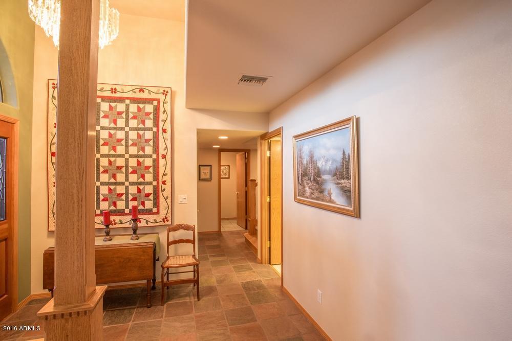 215 Parkwood Road Payson, AZ 85541 - Photo 9 of 51 Foyer 2