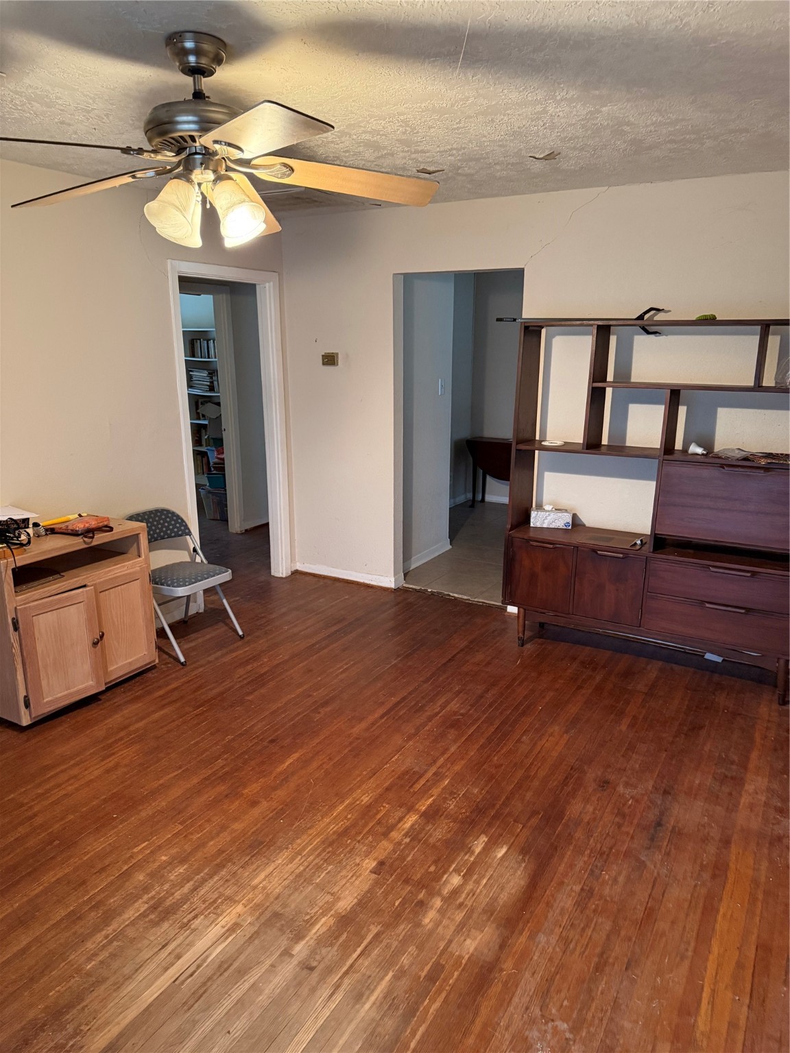 10906 Stover Street Houston, TX 77075 - Photo 5 of 19