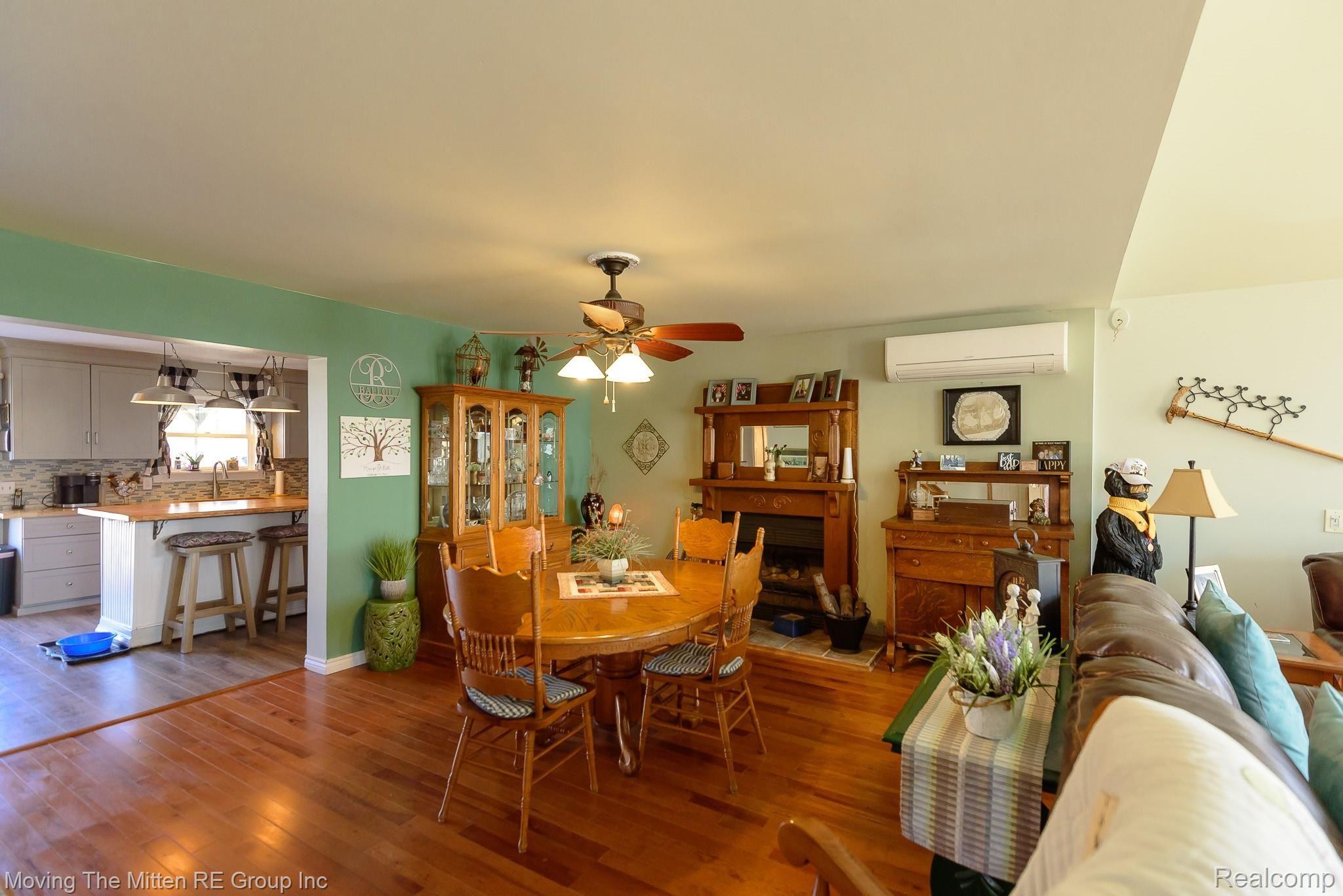 48890 Judd Road Belleville, MI 48111 - Photo 6 of 67 MTM_48890_judd-35.jpg