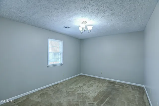 $1,800 | 1544 Jessee Street, Unit H, Kingsport, TN 37664