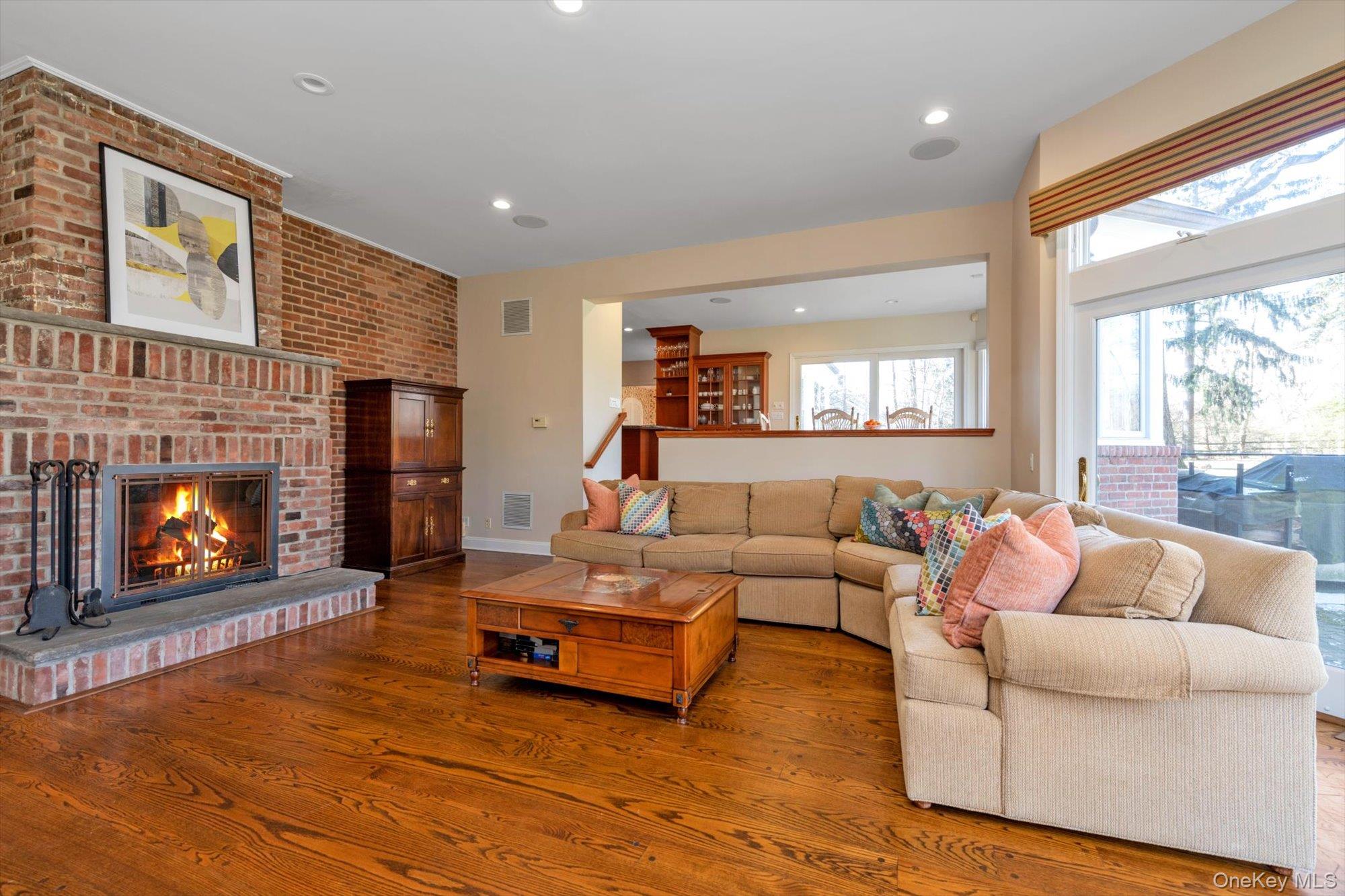 3 Barkers Point Road Port Washington, NY 11050 - Photo 19 of 36