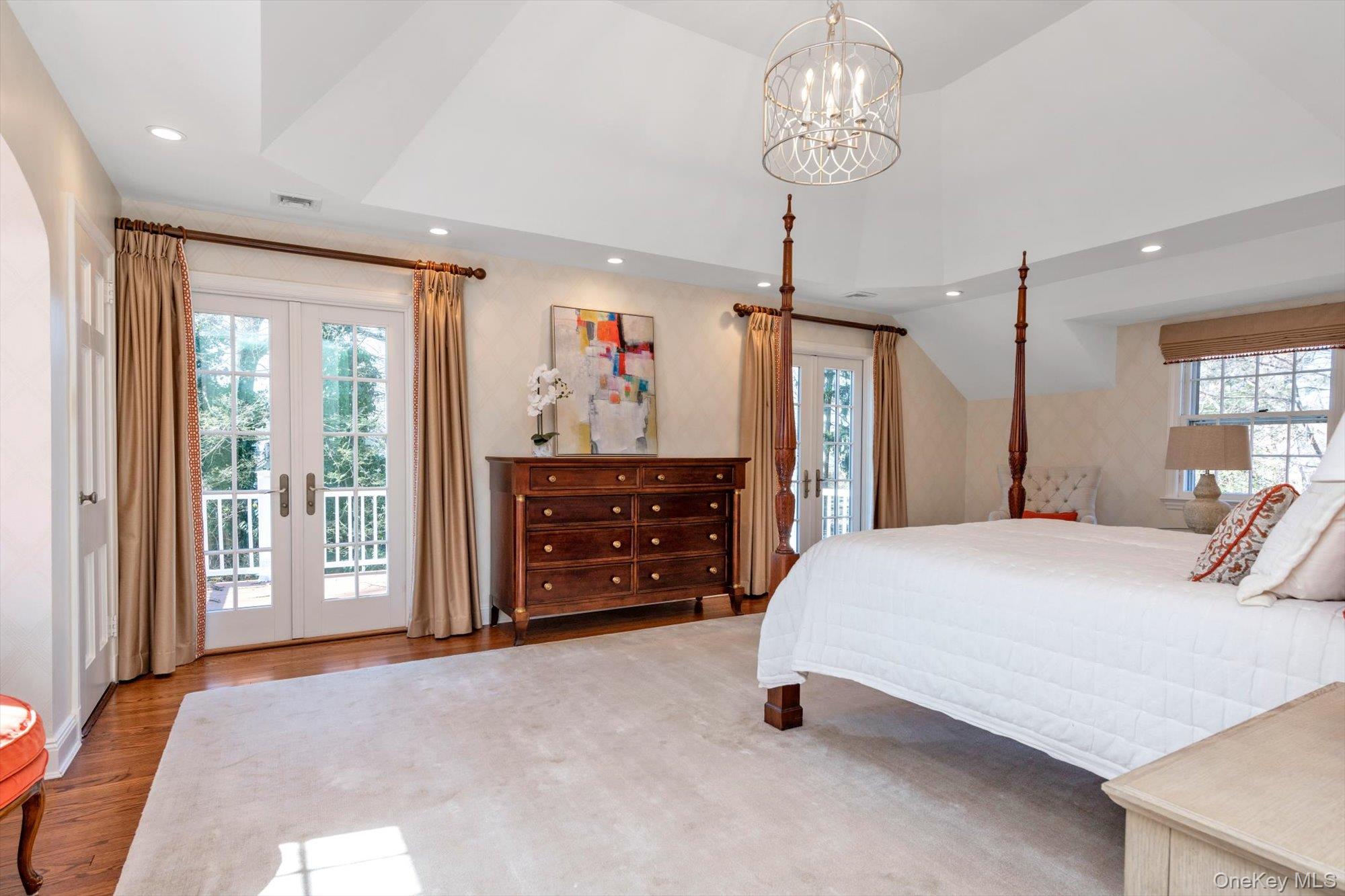 3 Barkers Point Road Port Washington, NY 11050 - Photo 22 of 36