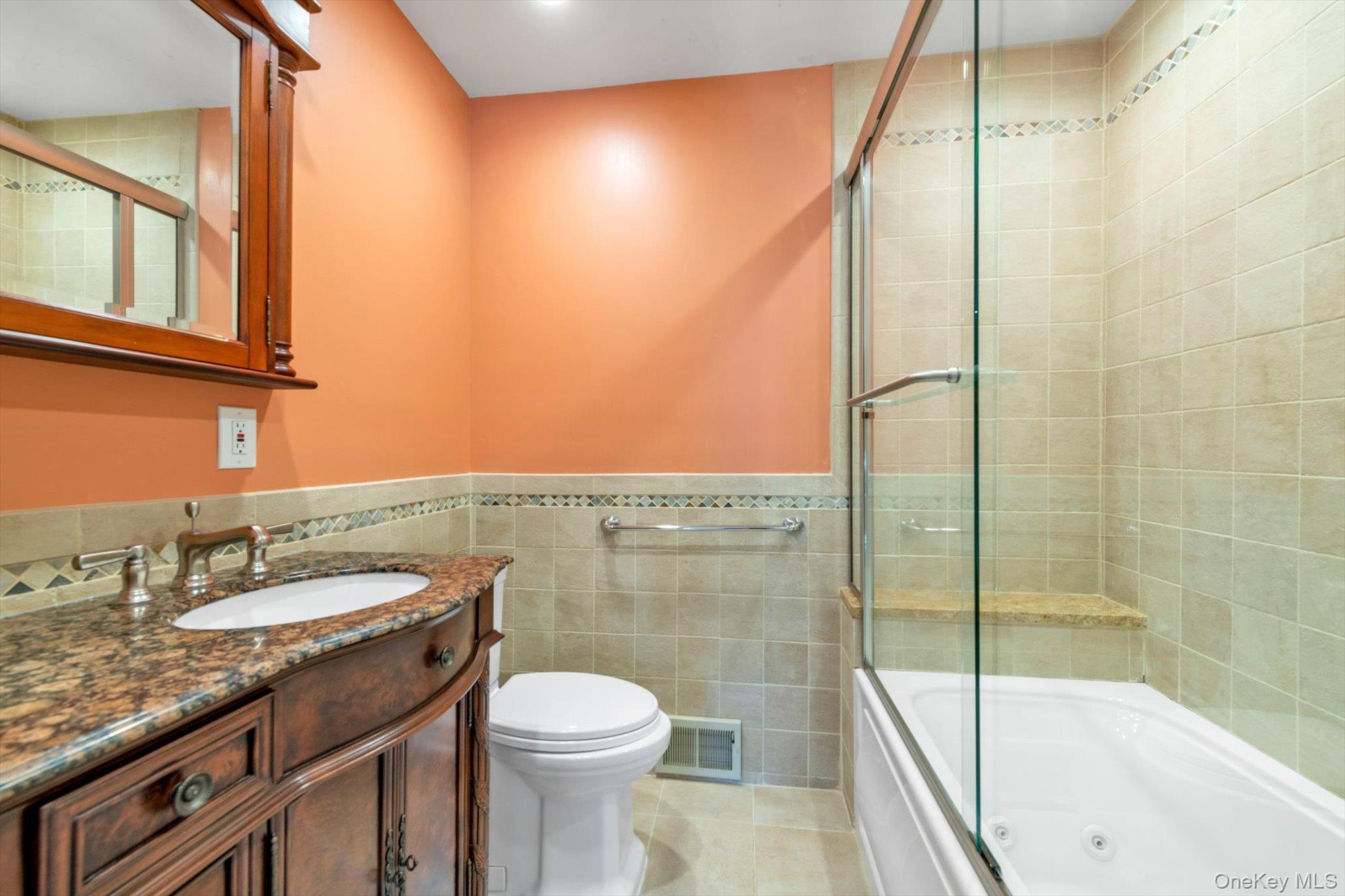 3 Barkers Point Road Port Washington, NY 11050 - Photo 25 of 36