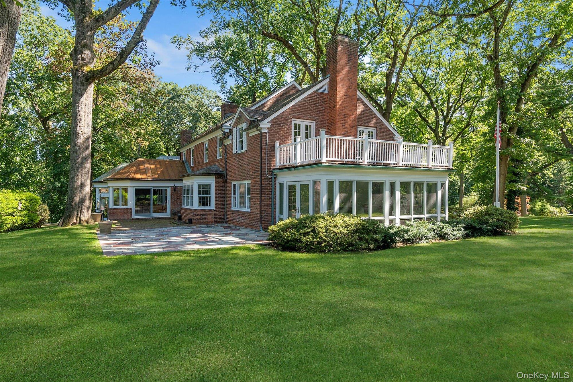 3 Barkers Point Road Port Washington, NY 11050 - Photo 35 of 36