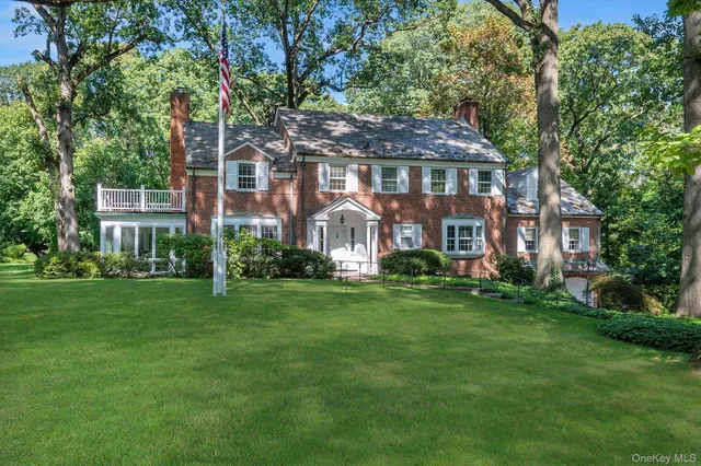 $15,500 | 3 Barkers Point Road, Port Washington, NY 11050