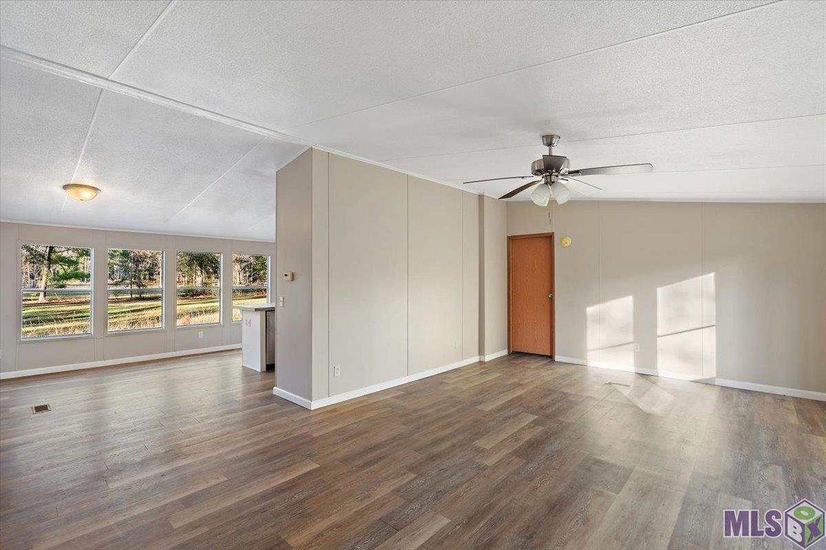 9853 Springfield Road Denham Springs, LA 70706 - Photo 2 of 12
