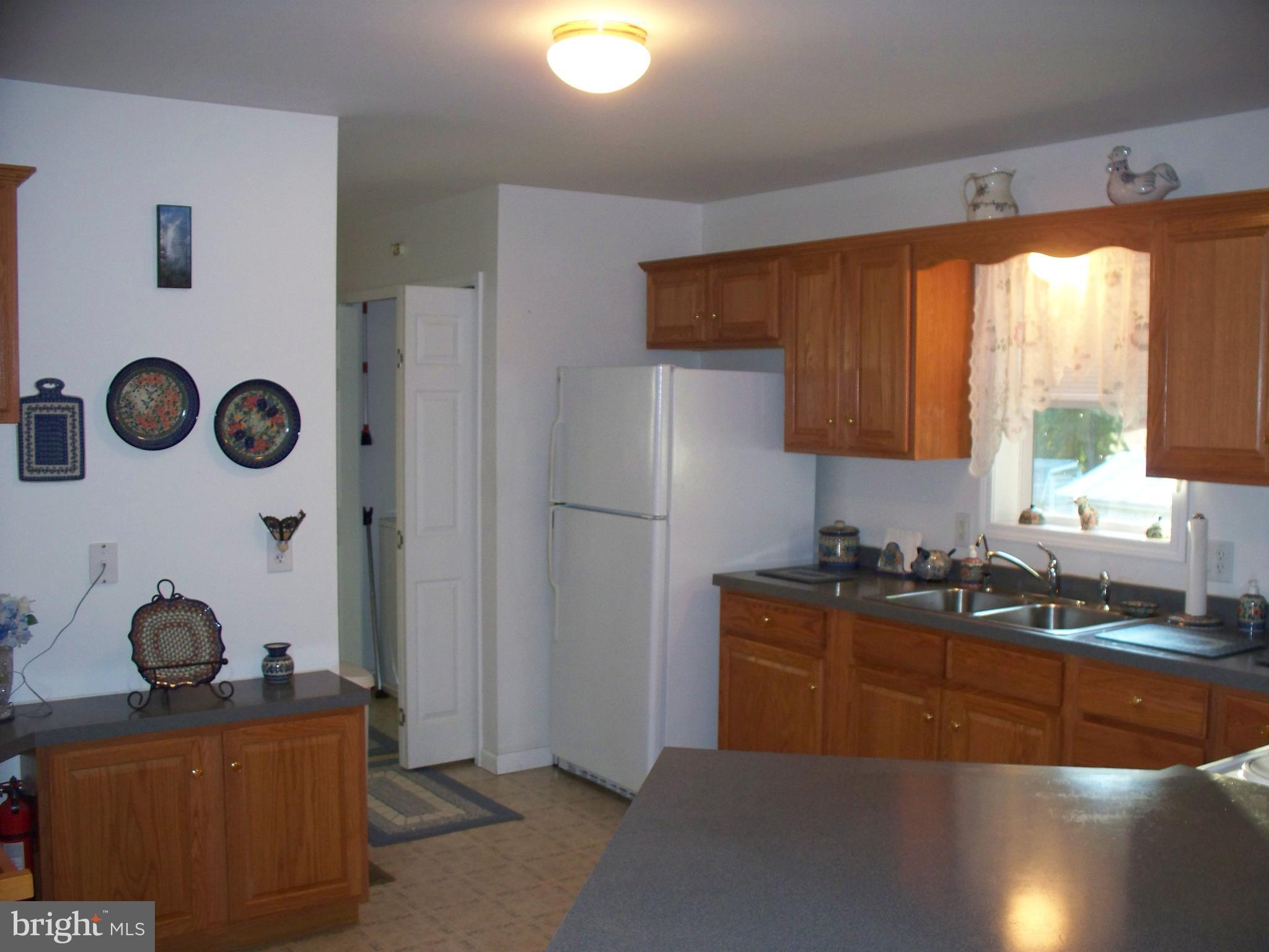 934 Coen Road Street, MD 21154 - Photo 13 of 30 Kitchen