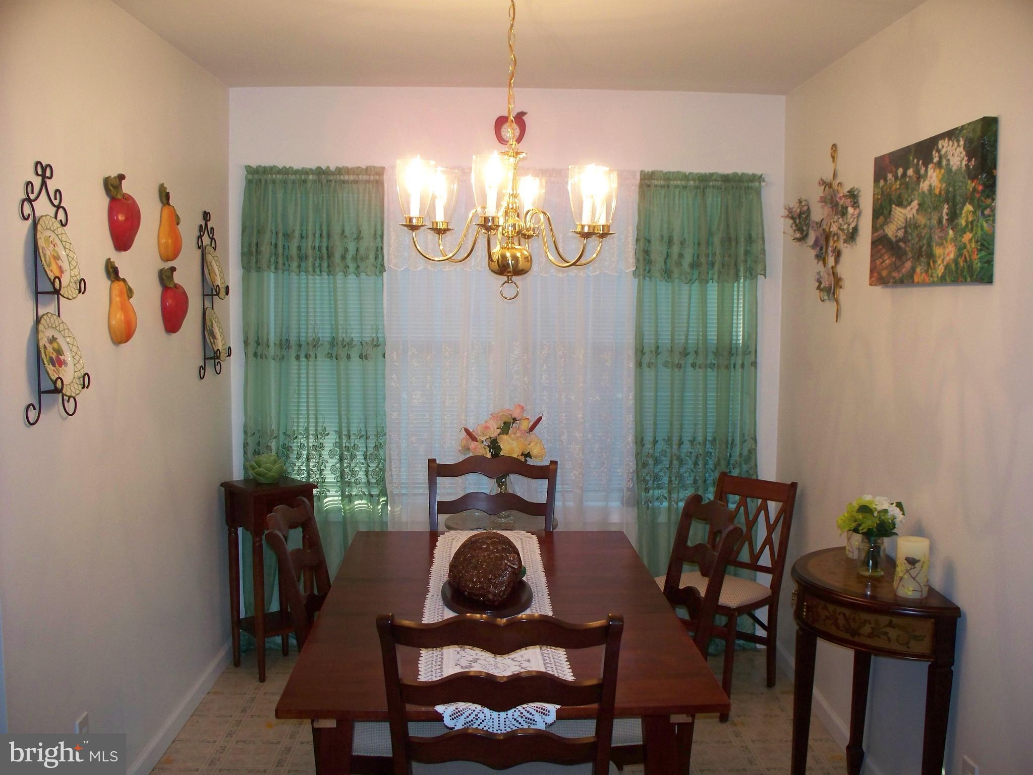 934 Coen Road Street, MD 21154 - Photo 17 of 30 Dining Room