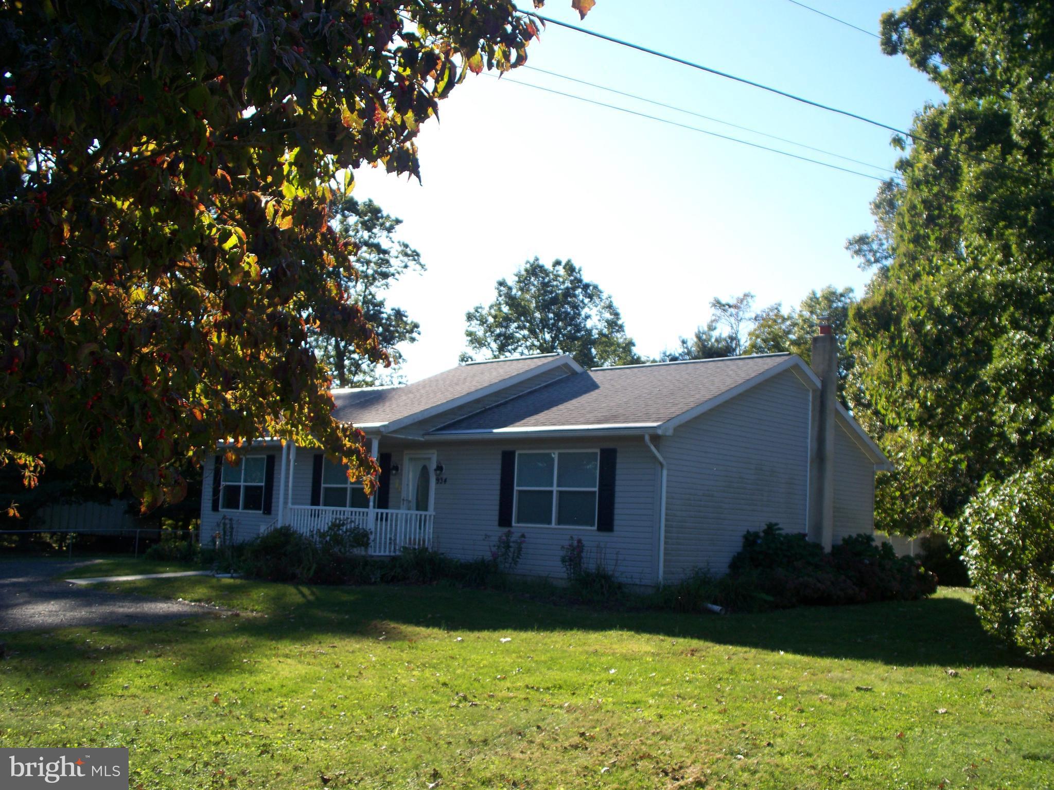 934 Coen Road Street, MD 21154 - Photo 3 of 30 Front and Side View