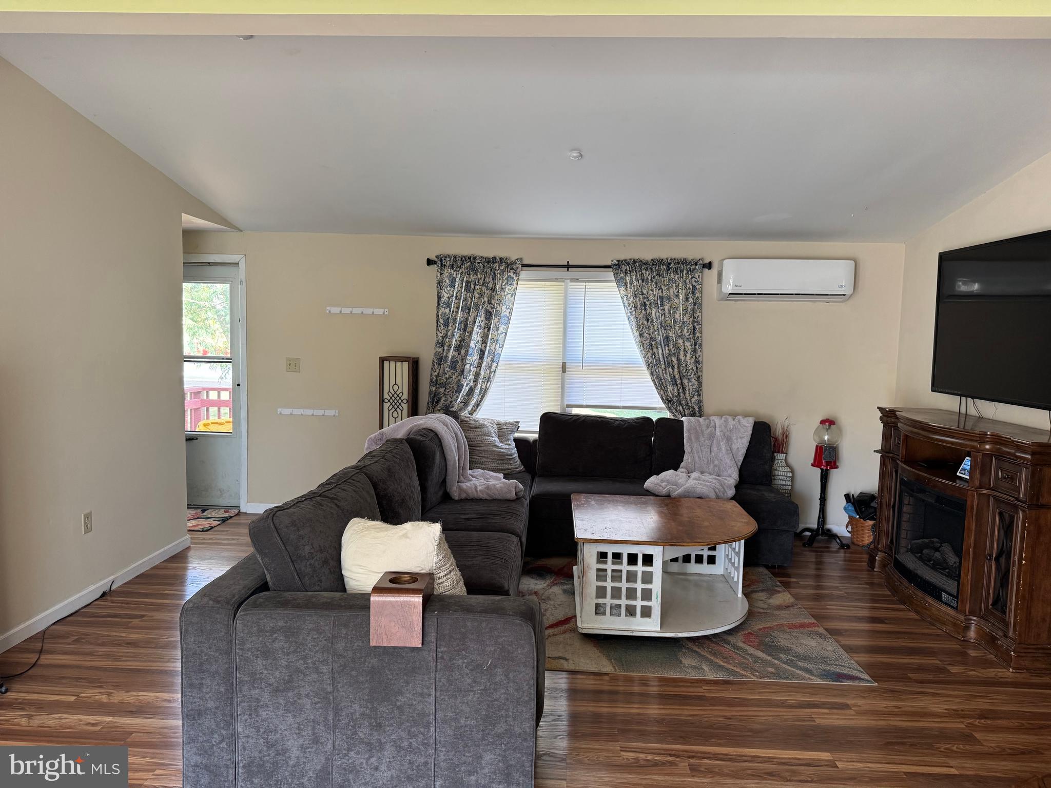 382 Fegan Road Bunker Hill, WV 25413 - Photo 23 of 46 Gallery Image 23