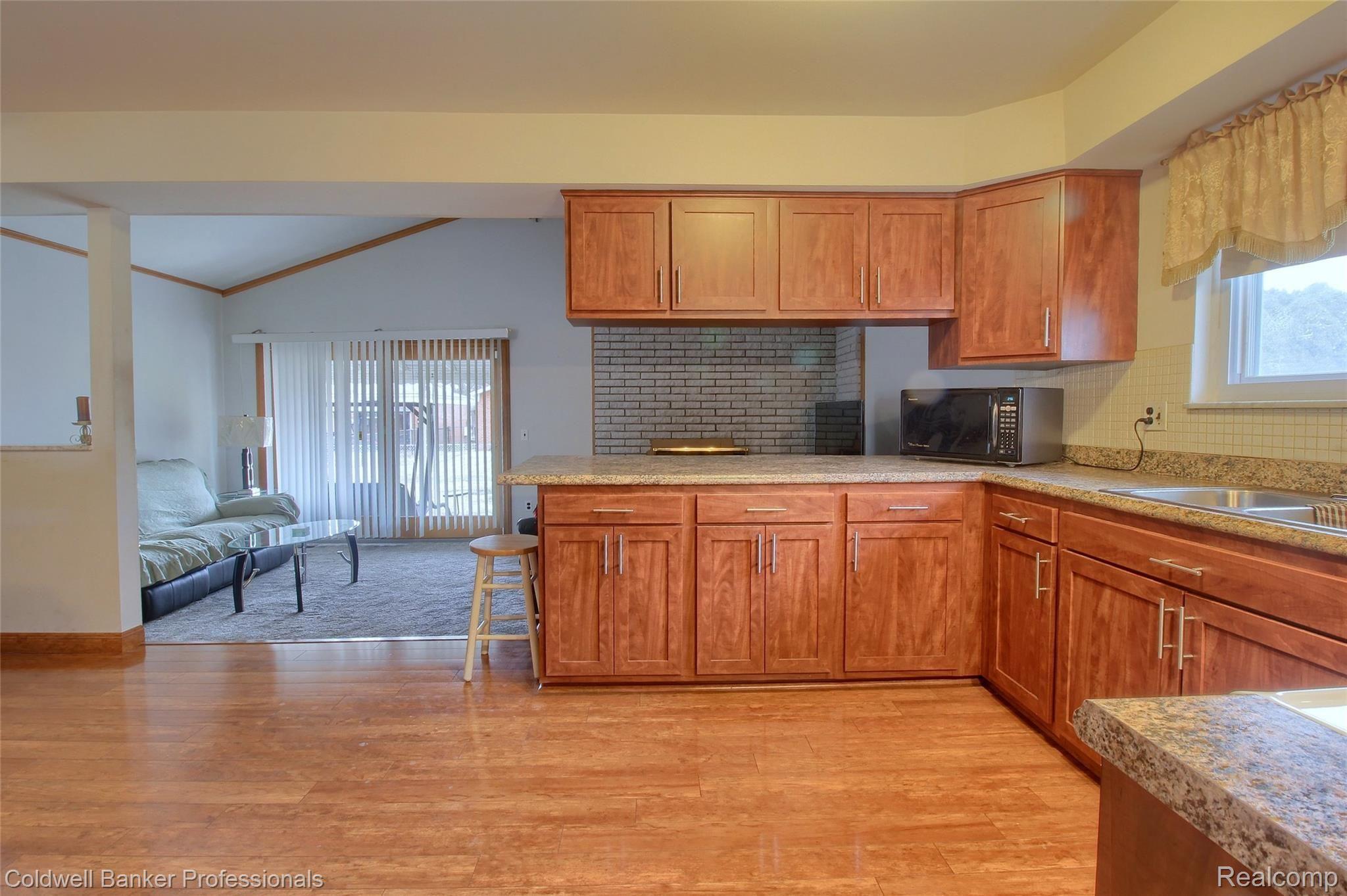 7-Kitchen 2nd View.jpg