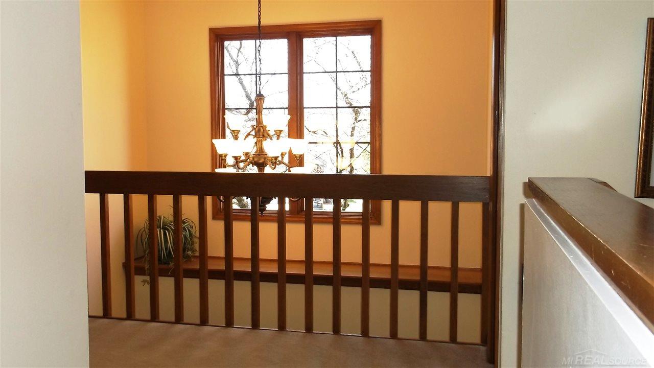 2147 Kennedy Drive Rochester Hills, MI 48309 - Photo 19 of 34