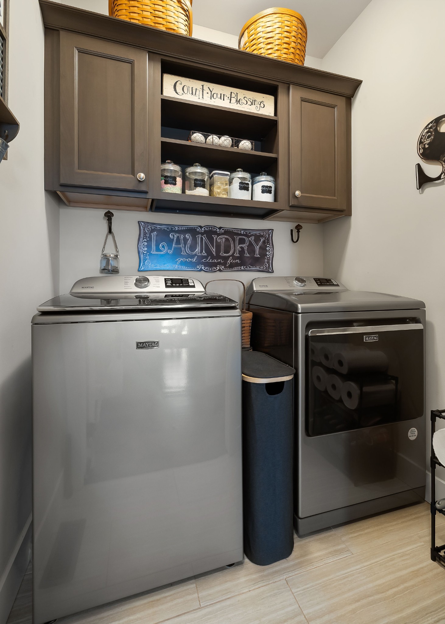 1138 Old Sparta Road Cookeville, TN 38506 - Photo 12 of 39 a kitchen with stainless steel appliances granite countertop a stove and a sink