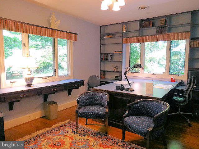 24519 Peach Tree Road Clarksburg, MD 20871 - Photo 13 of 30 Interior (General)