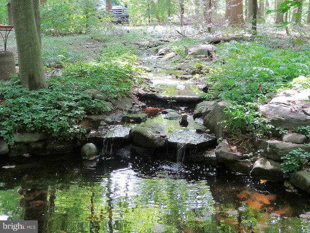 24519 Peach Tree Road Clarksburg, MD 20871 - Photo 15 of 30 Exterior (General)