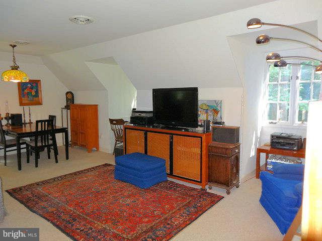 24519 Peach Tree Road Clarksburg, MD 20871 - Photo 23 of 30 Living Room 2