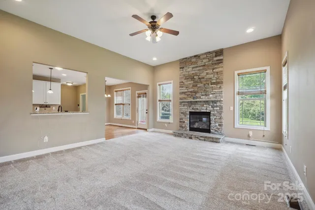 $695,000 | 8137 Caliterra Drive, Charlotte, NC 28227