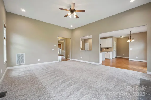 $695,000 | 8137 Caliterra Drive, Charlotte, NC 28227