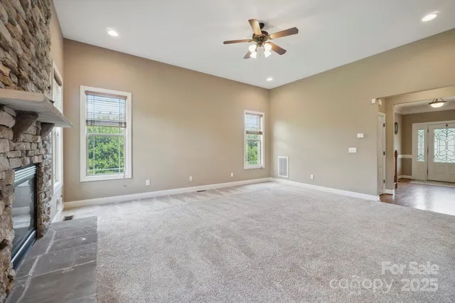 $695,000 | 8137 Caliterra Drive, Charlotte, NC 28227