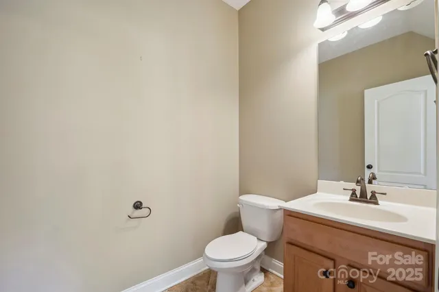 $695,000 | 8137 Caliterra Drive, Charlotte, NC 28227