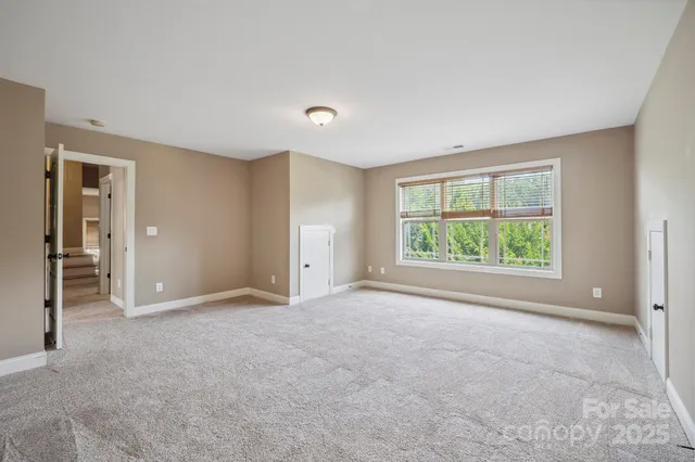 $695,000 | 8137 Caliterra Drive, Charlotte, NC 28227