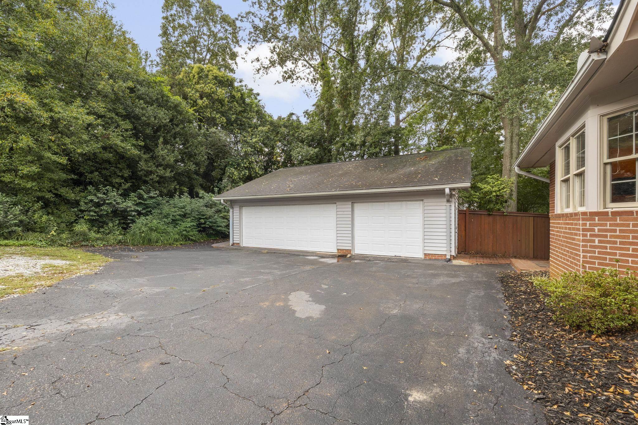 204 Payne Lane Clemson, SC 29631 - Photo 4 of 38