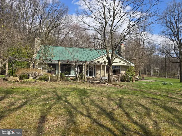 $545,000 | 211 Orchard Road, Fleetwood, PA 19522