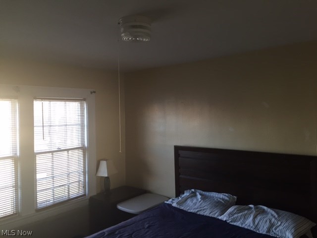 3718 Lindholm Road Cleveland, OH 44120 - Photo 8 of 13