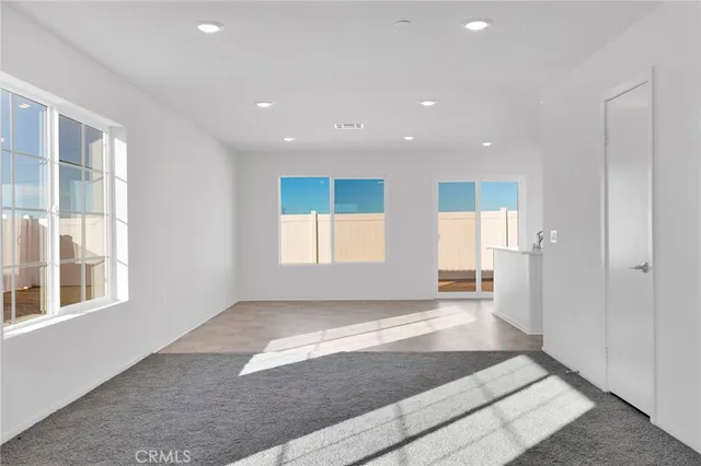 $469,900 | 10132 Kemper Avenue, Adelanto, CA 92301