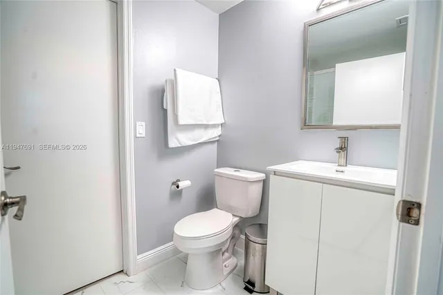 $3,950 | 1261 Presidio Drive, Unit 542, Weston, FL 33327