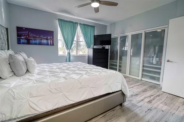 $3,950 | 1261 Presidio Drive, Unit 542, Weston, FL 33327