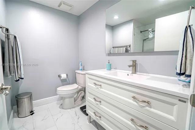 $3,950 | 1261 Presidio Drive, Unit 542, Weston, FL 33327