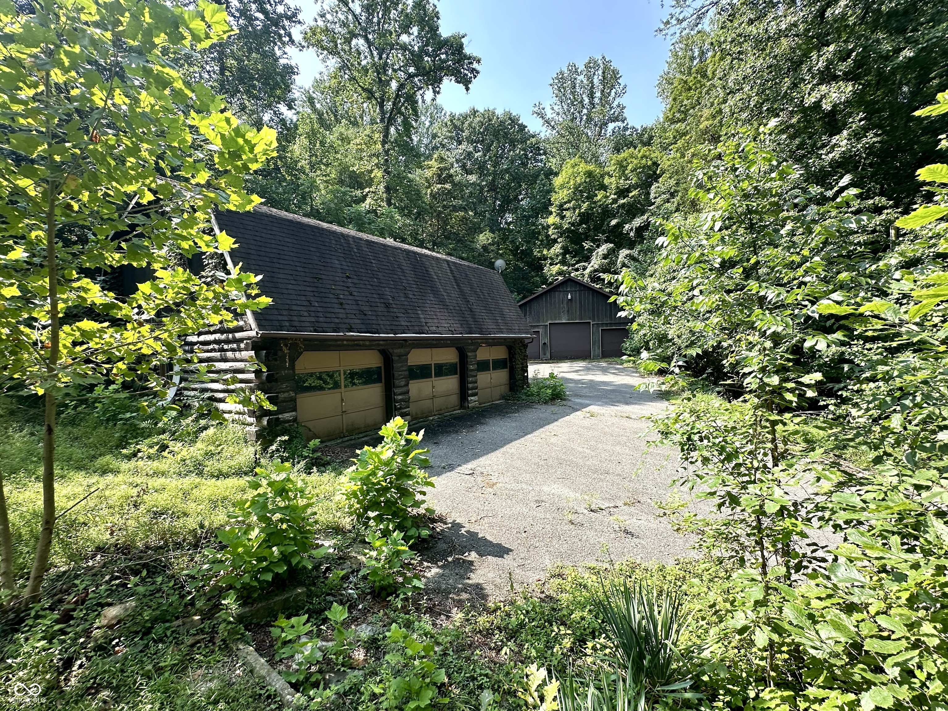 7007 South Ketcham Road Bloomington, IN 47403 - Photo 1 of 12 Gallery Image 1