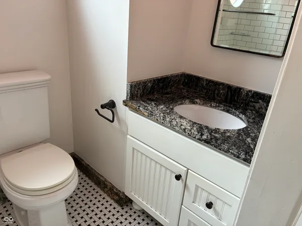 $3,000 | 1430 North New Jersey Street, Indianapolis, IN 46202