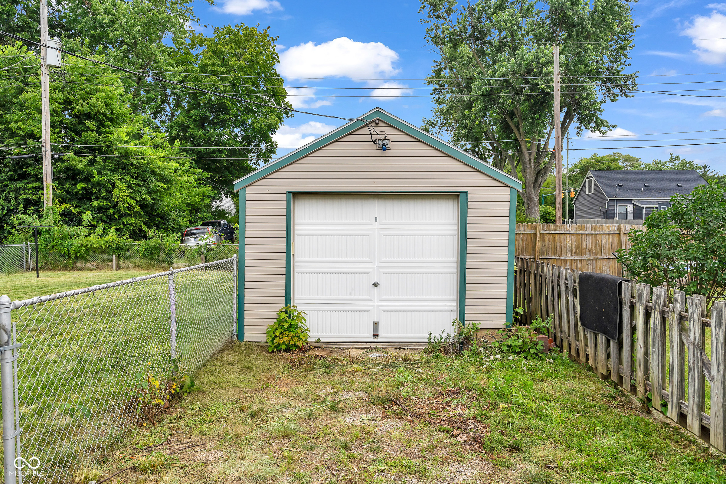 2816 16th Street Columbus, IN 47201 - Photo 19 of 21