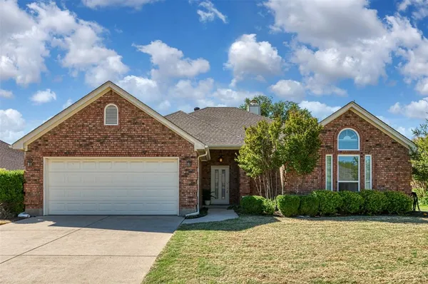$349,000 | 1057 Springwood Drive, Saginaw, TX 76179