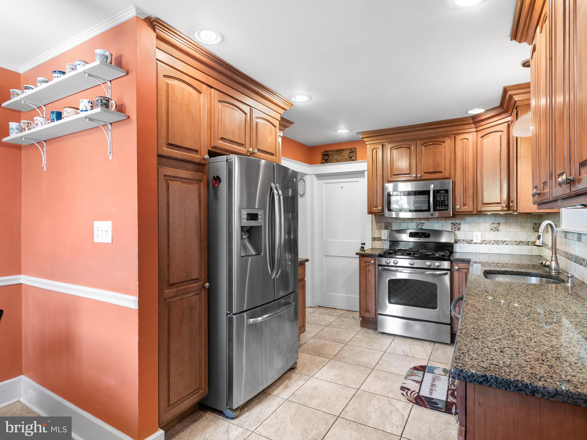142 South Eagle Road Havertown, PA 19083 - Photo 15 of 29