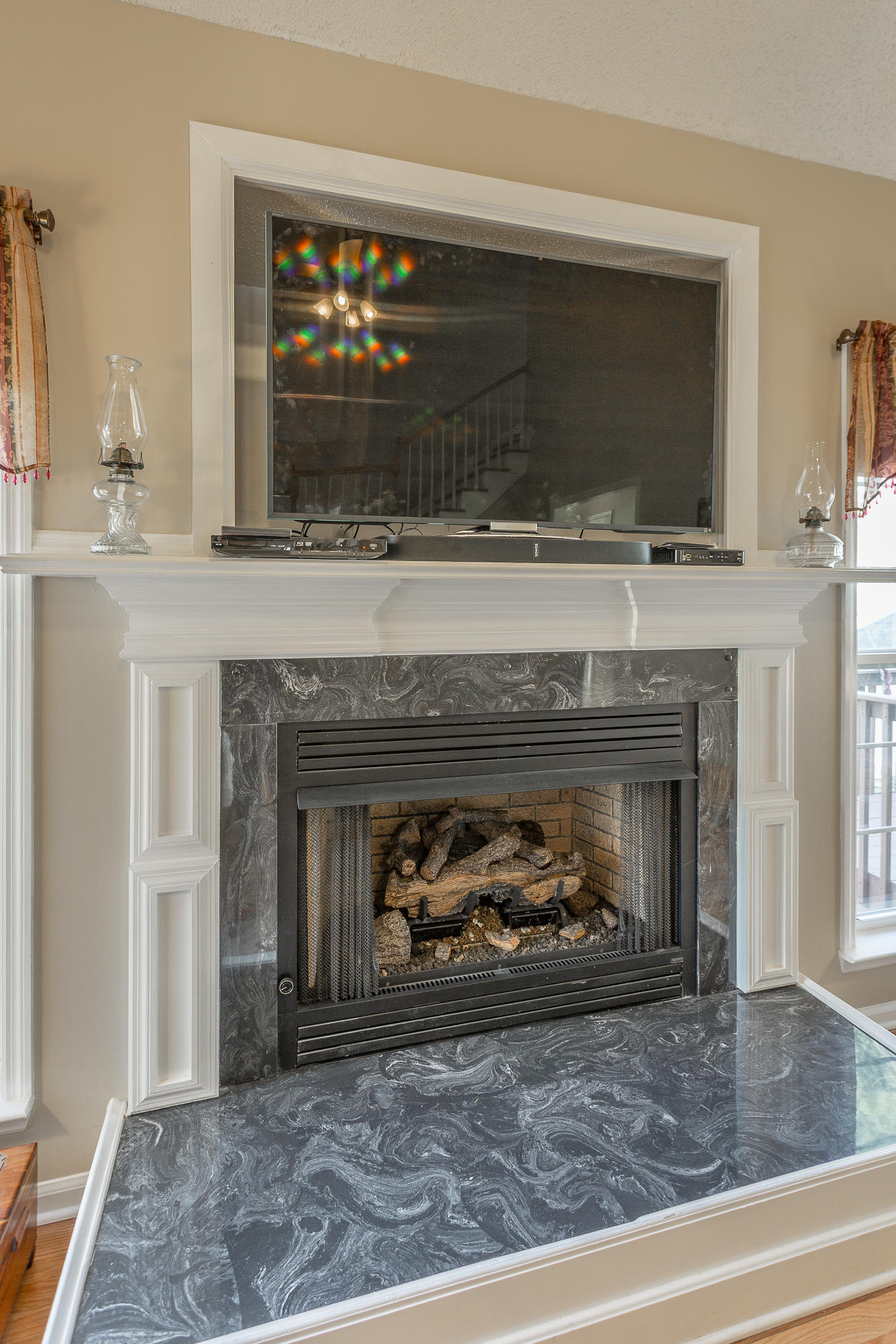 8557 Pershing Road Chattanooga, TN 37421 - Photo 11 of 47 Fireplace w/blower