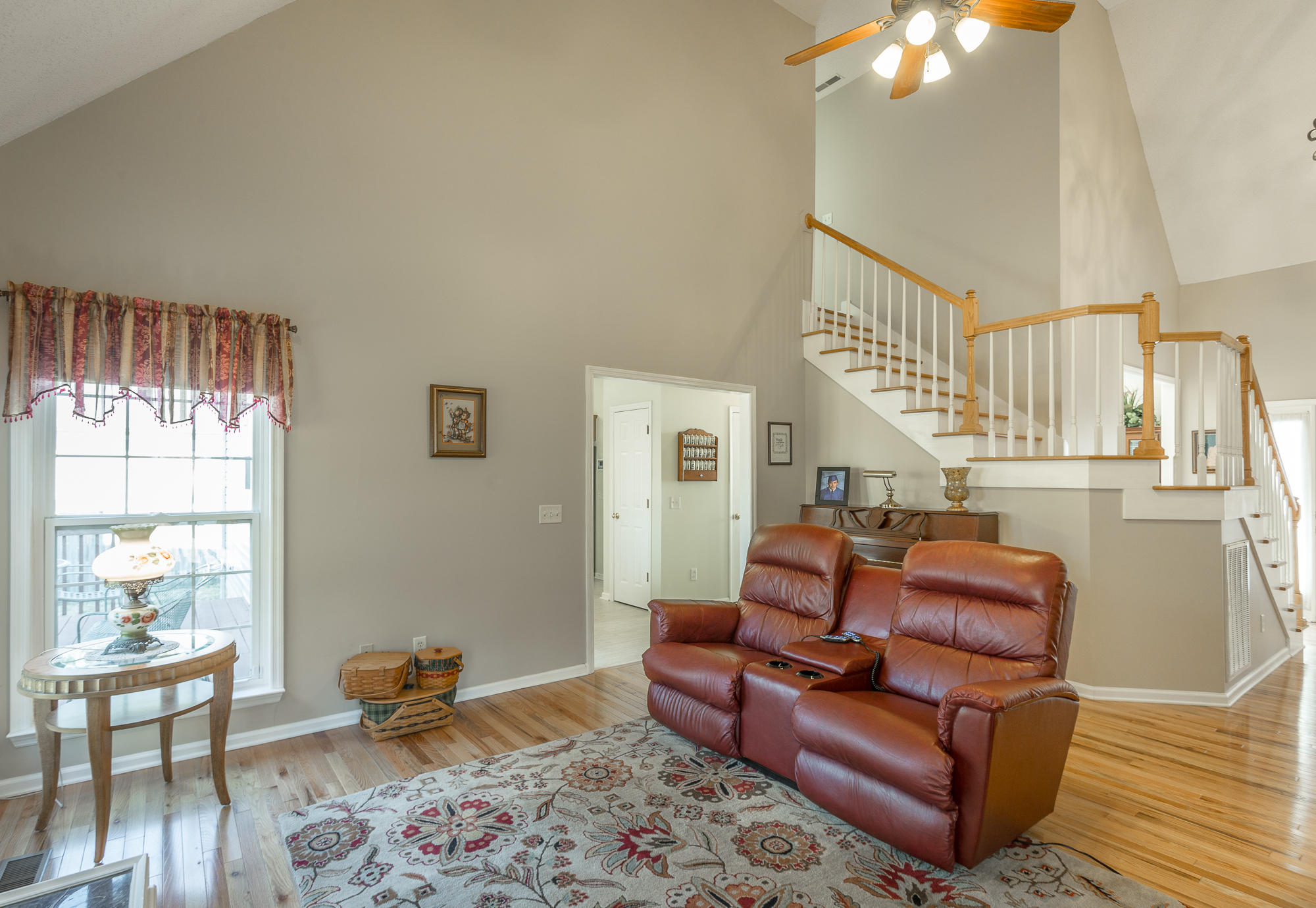 8557 Pershing Road Chattanooga, TN 37421 - Photo 10 of 47 Beautiful hardwoods