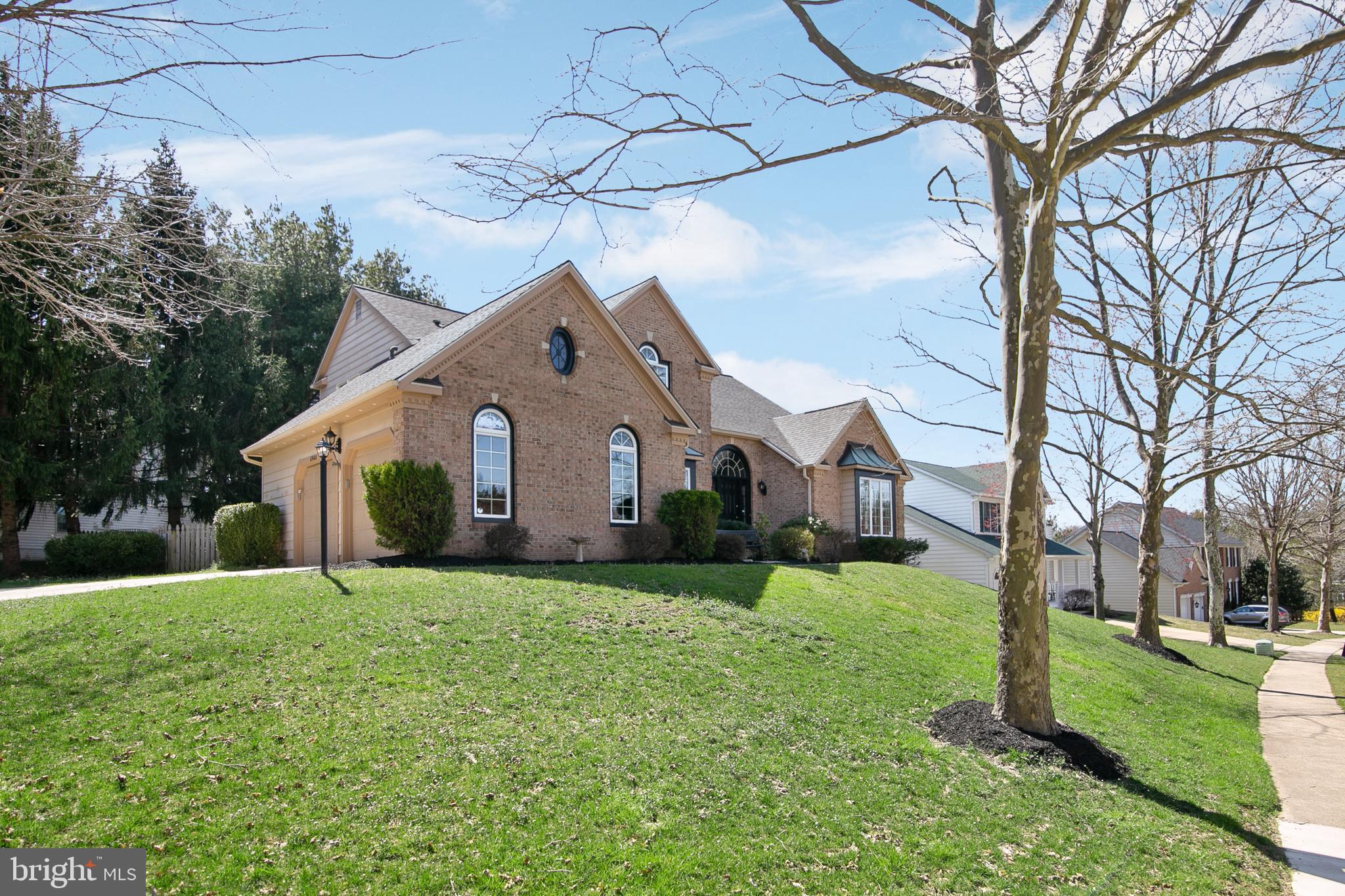6400 Empty Song Road Columbia, MD 21044 - Photo 2 of 42 Huge center hall colonial on prime corner lot