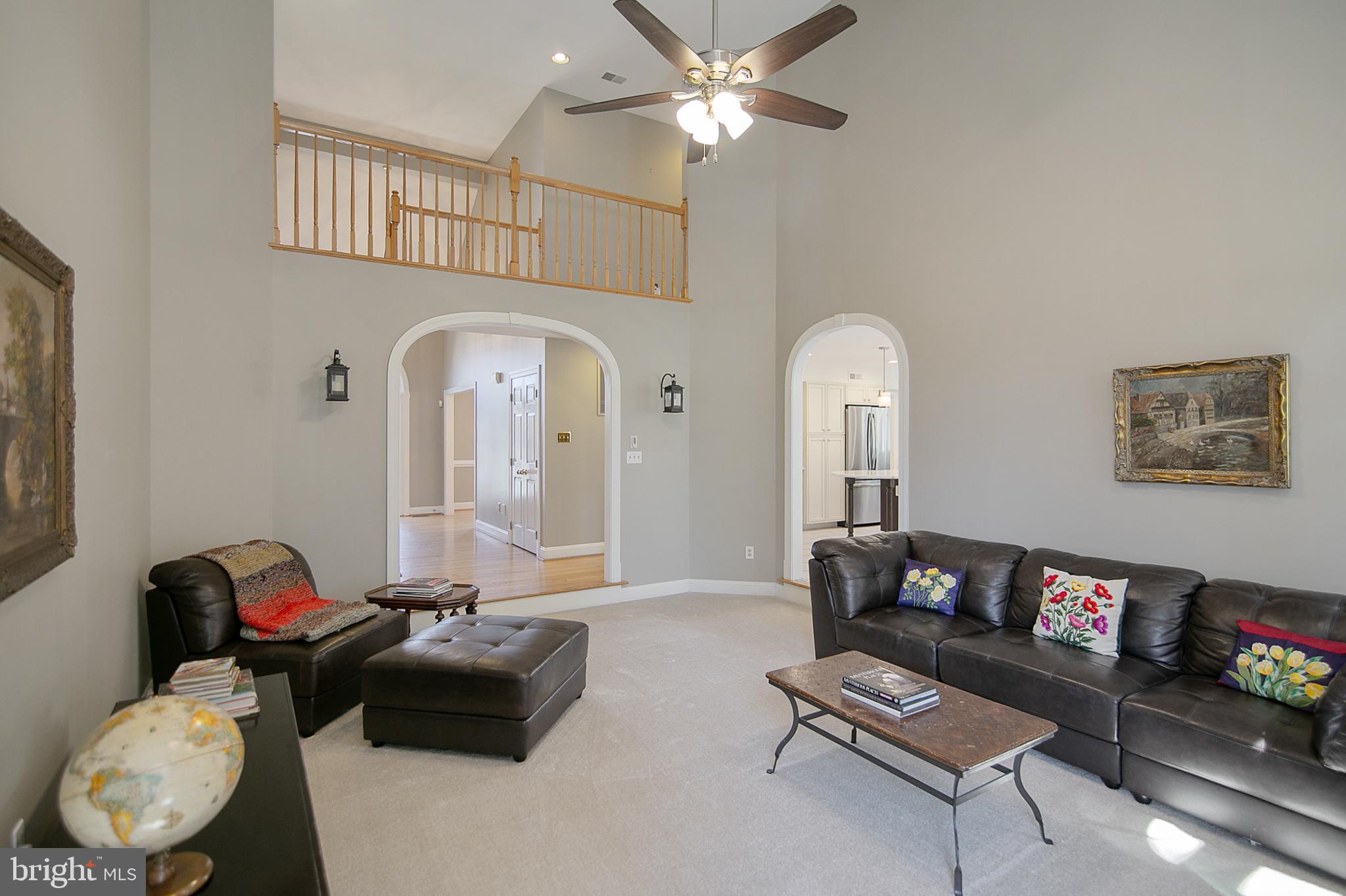 6400 Empty Song Road Columbia, MD 21044 - Photo 11 of 42 Family room w/new carpet (2019)