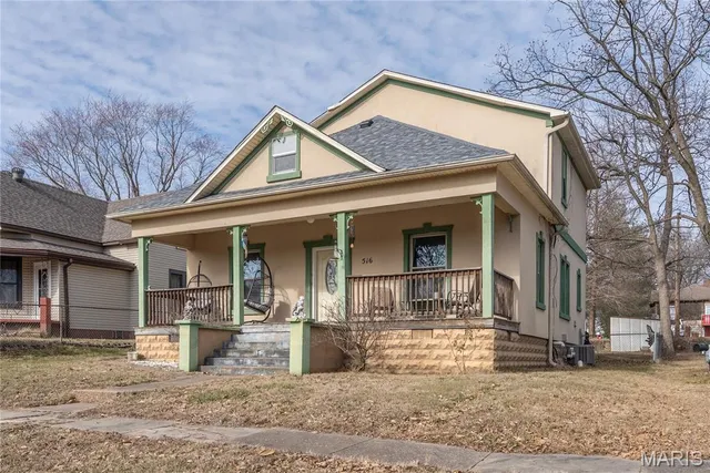 $179,900 | 516 East Maple Street, Scott City, MO 63780