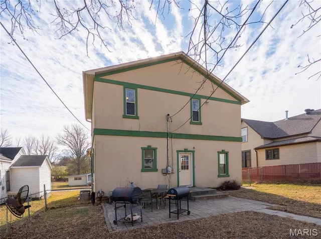 $179,900 | 516 East Maple Street, Scott City, MO 63780
