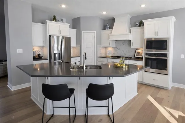 $599,999 | 10224 Winchester Avenue, Kansas City, MO 64156