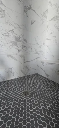 $599,999 | 10224 Winchester Avenue, Kansas City, MO 64156