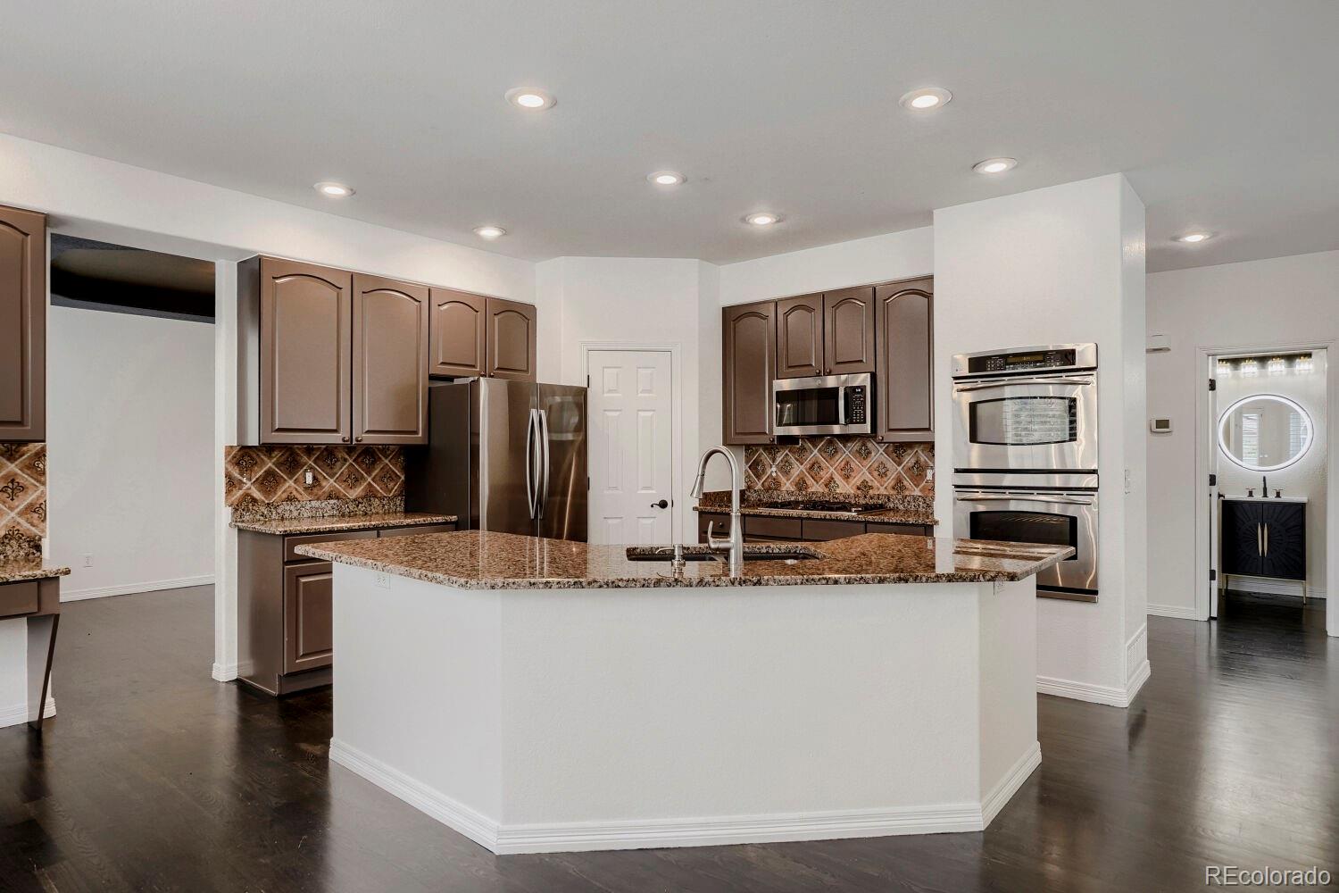 6969 South Rome Street Aurora, CO 80016 - Photo 17 of 50
