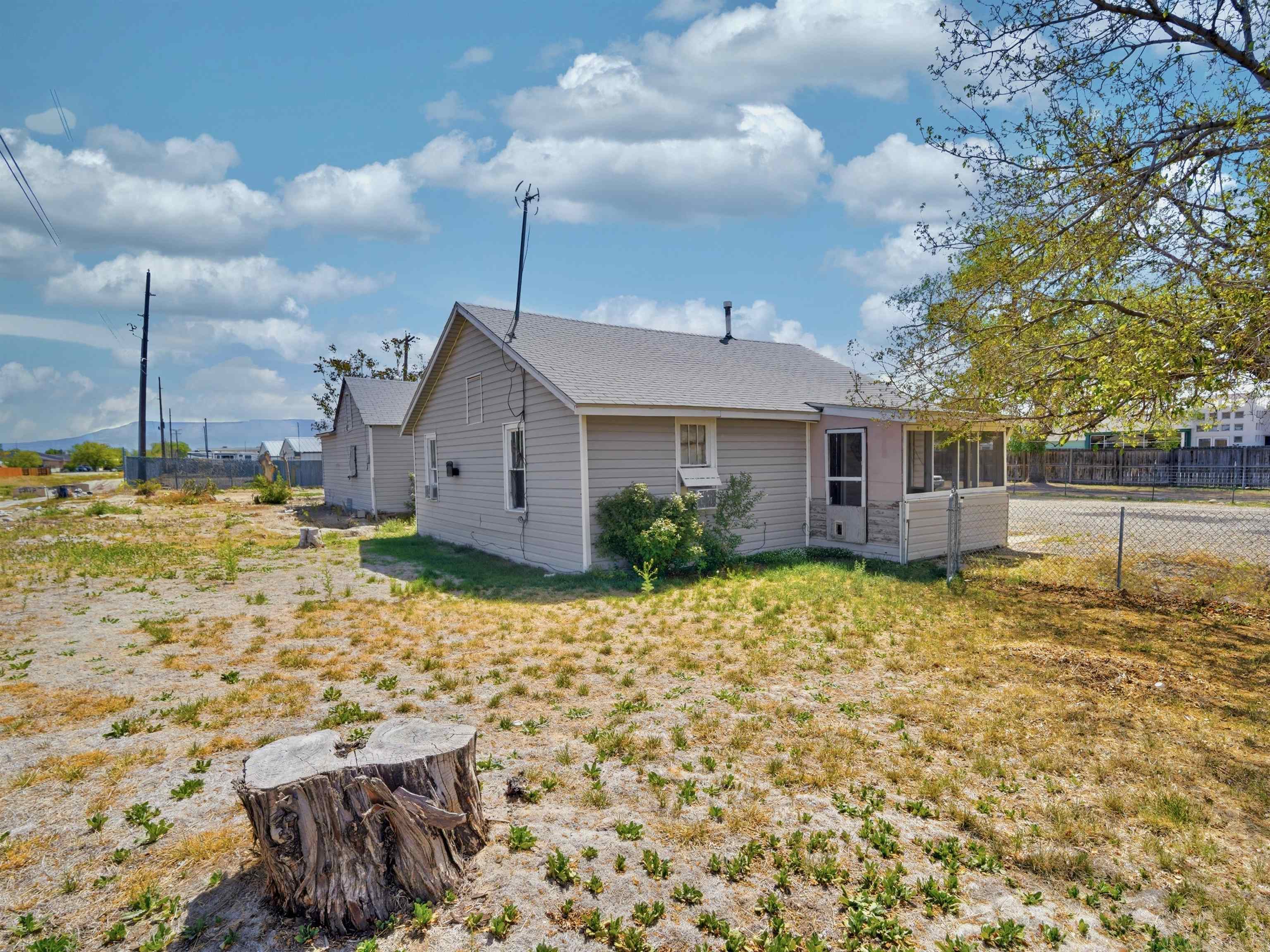 510 Court Road, Unit 1 1 Grand Junction, CO 81501 - Photo 5 of 29