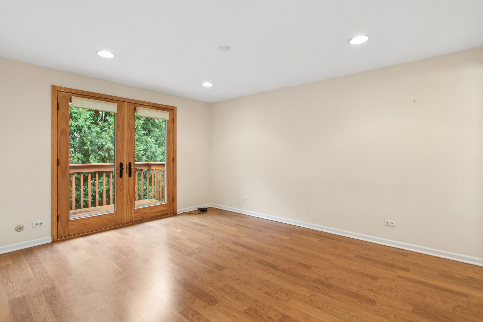 2415 Happy Hollow Road Glenview, IL 60026 - Photo 17 of 33 Gallery Image 17