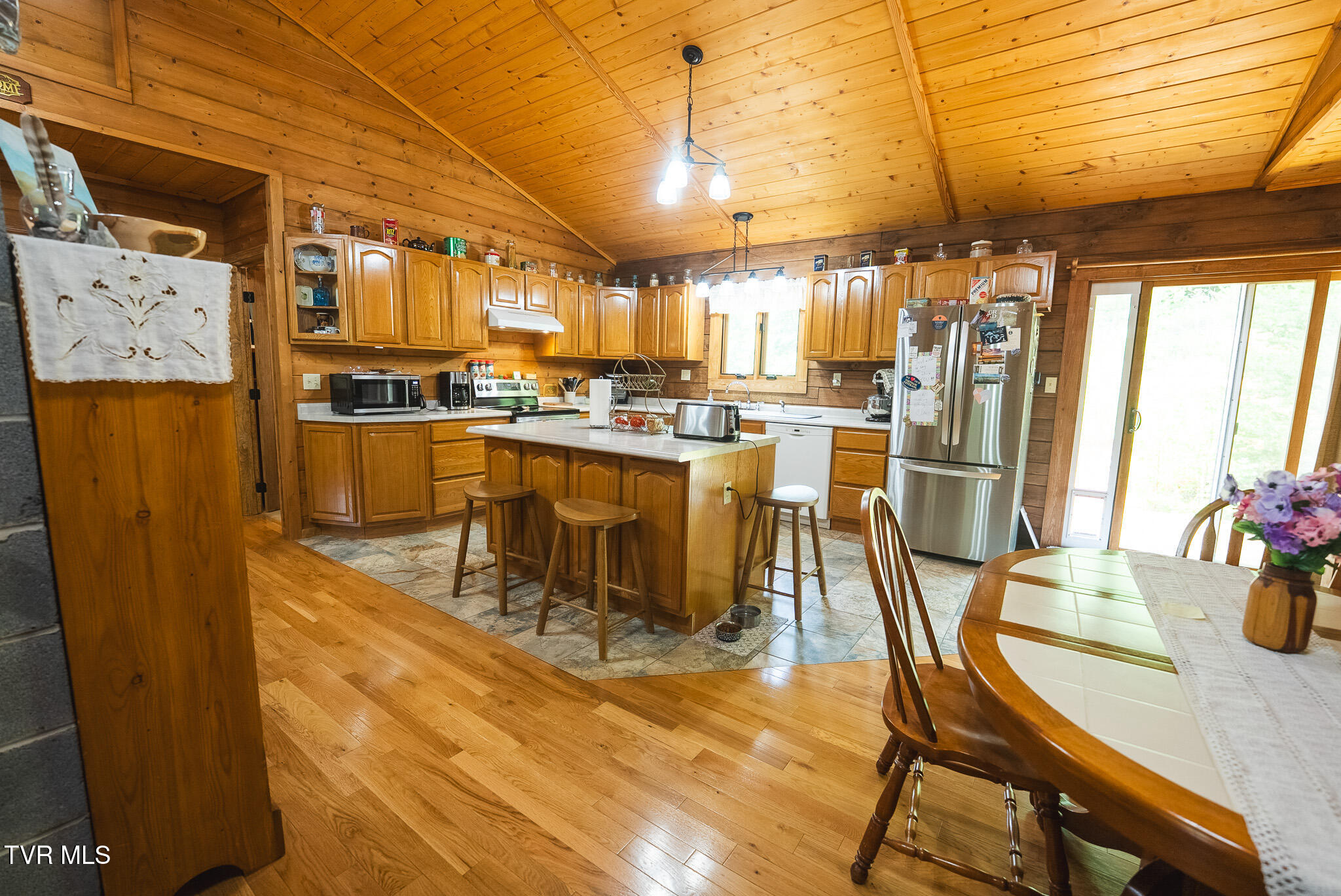 2733 Rackum Road Thorn Hill, TN 37881 - Photo 9 of 43 DSC01908