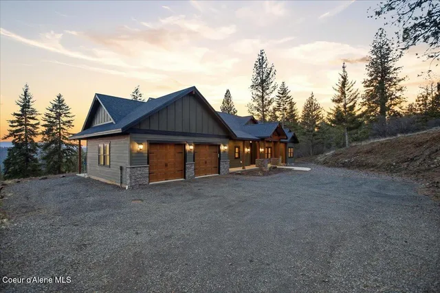 $1,242,000 | 8606 West Bennion Road, Coeur D'Alene, ID 83814